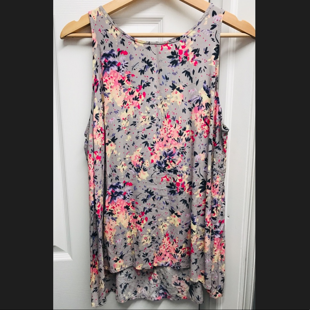 Old Navy Flowy floral tank top